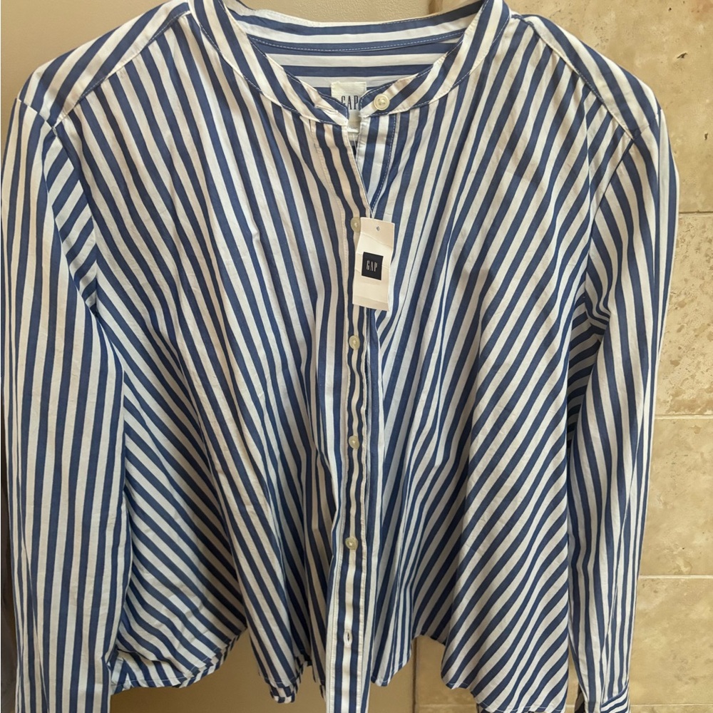 GAP Women's Button Down Shirts bundle
